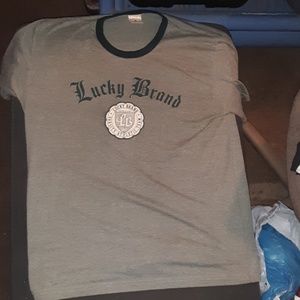 Lucky brand t shirt